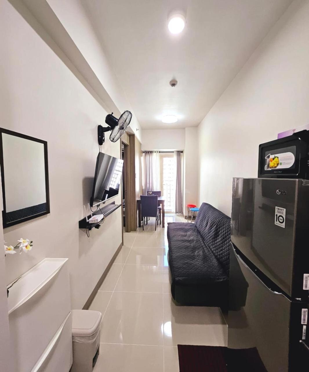 Apartment Cozy Two Bedroom Family At Coast Residences Near Picc, Wtc & Moa Manila