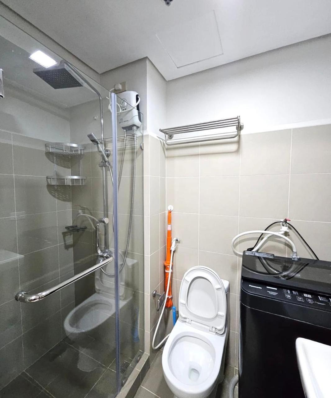 Cozy Two Bedroom Family At Coast Residences Near Picc, Wtc & Moa * Manila