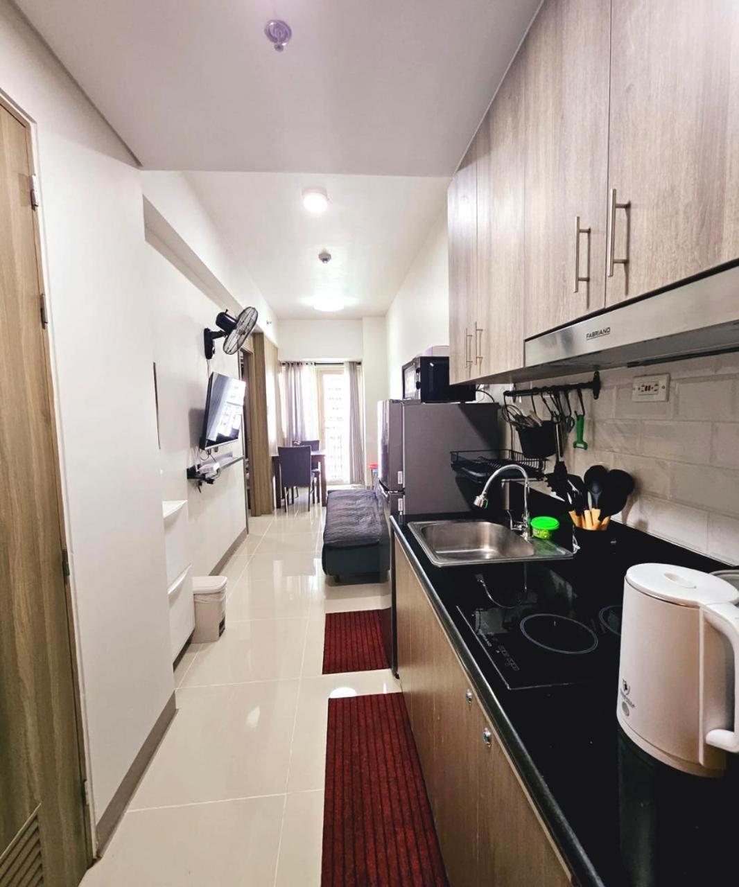 Cozy Two Bedroom Family At Coast Residences Near Picc, Wtc & Moa Apartment Manila